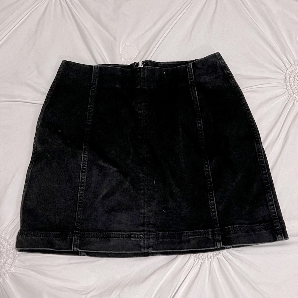 Black skirt